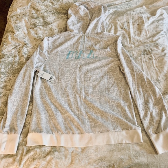 Honeydew NWT “Mrs” Hoodie in lace print size L - Picture 2 of 6